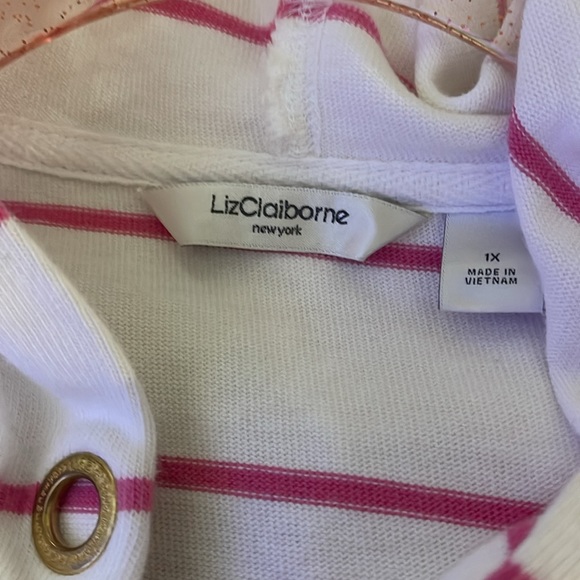 Top - Picture 8 of 8